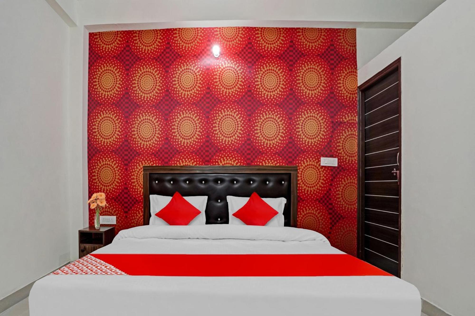Hotel O Avs Hotel & Restaurant Noida Exterior foto