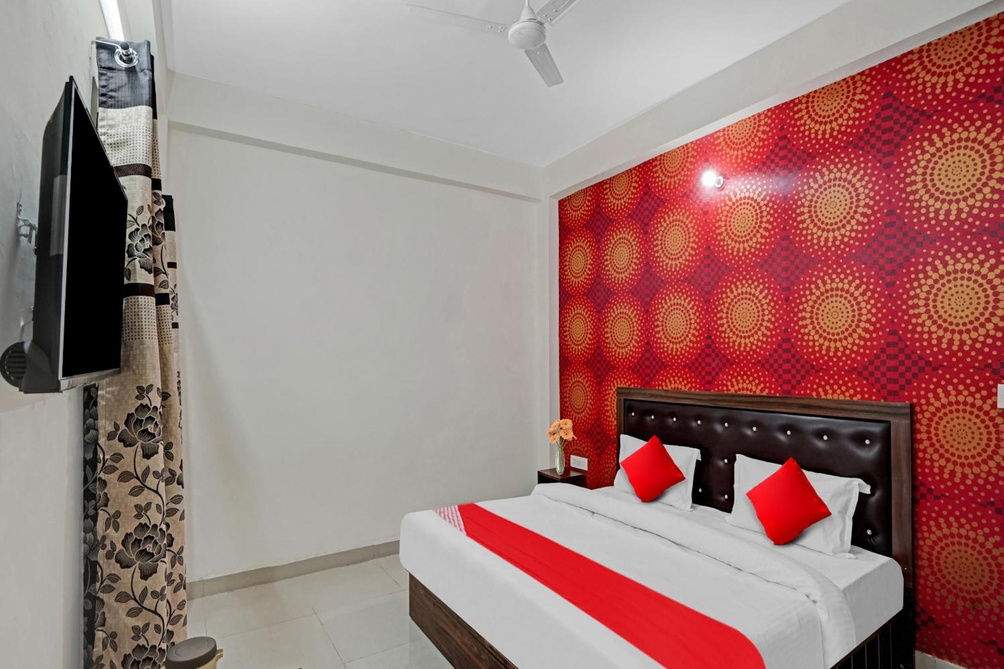 Hotel O Avs Hotel & Restaurant Noida Exterior foto